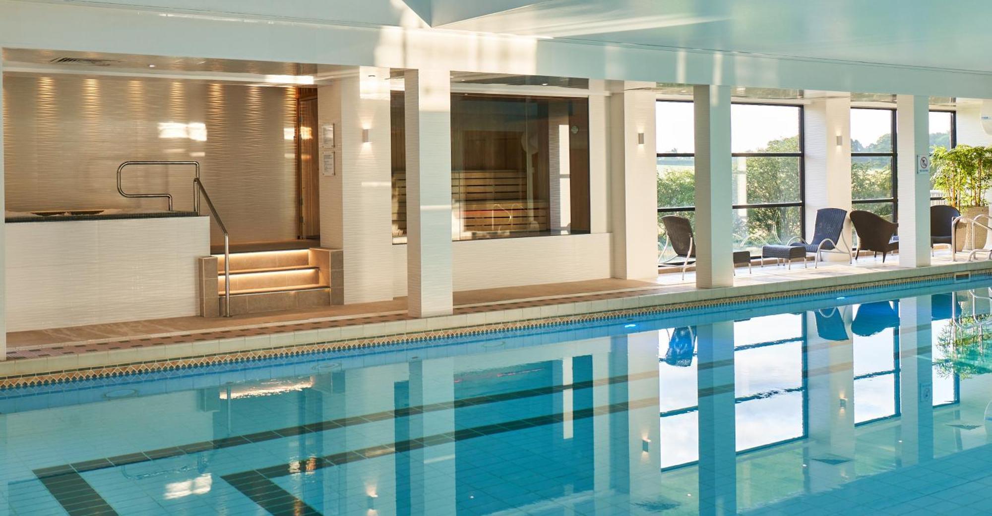 Wrightington Hotel & Health Club Уиган Экстерьер фото