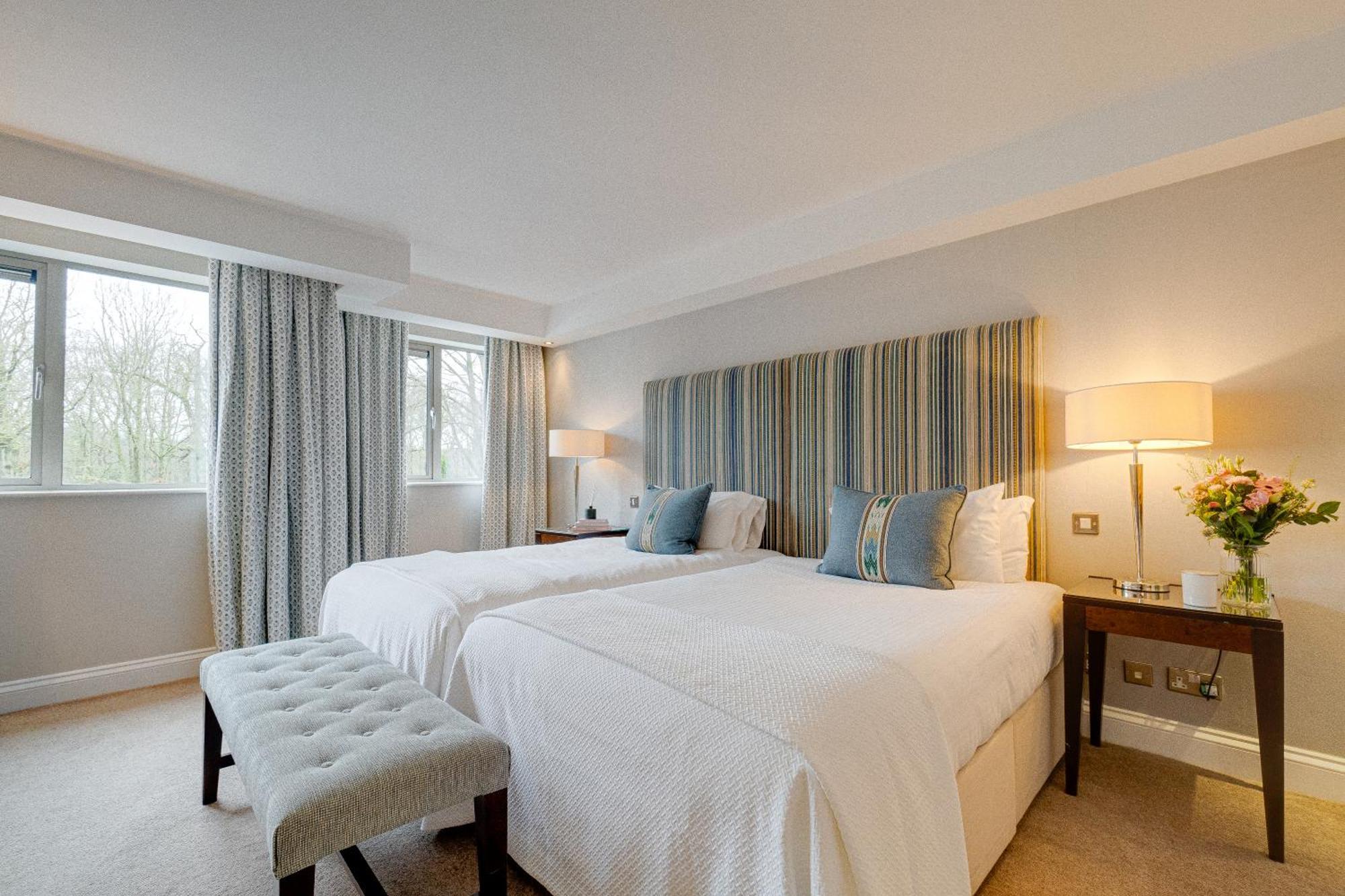 Wrightington Hotel & Health Club Уиган Экстерьер фото