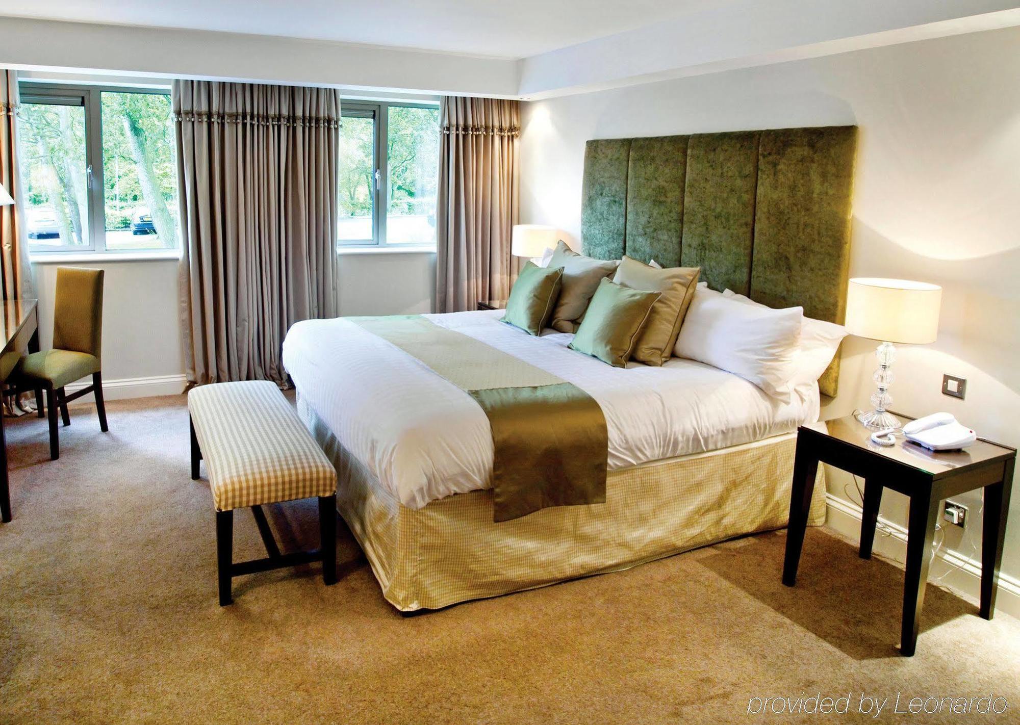 Wrightington Hotel & Health Club Уиган Экстерьер фото